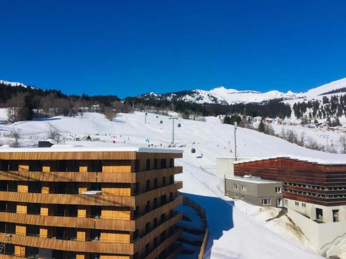 Ferienwohnung 3,5 Zimmer Direkt An Ski- Und Bikepiste فيلمز المظهر الخارجي الصورة