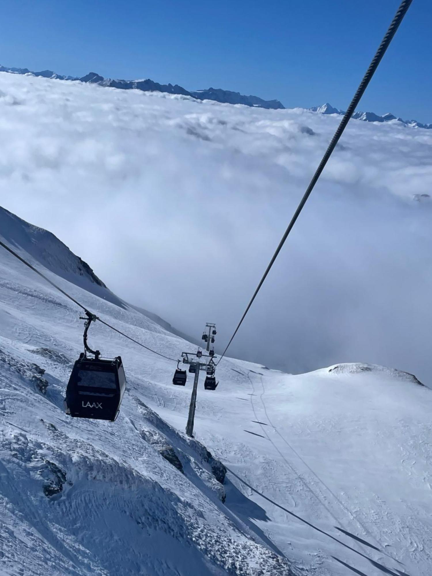 Ferienwohnung 3,5 Zimmer Direkt An Ski- Und Bikepiste فيلمز المظهر الخارجي الصورة
