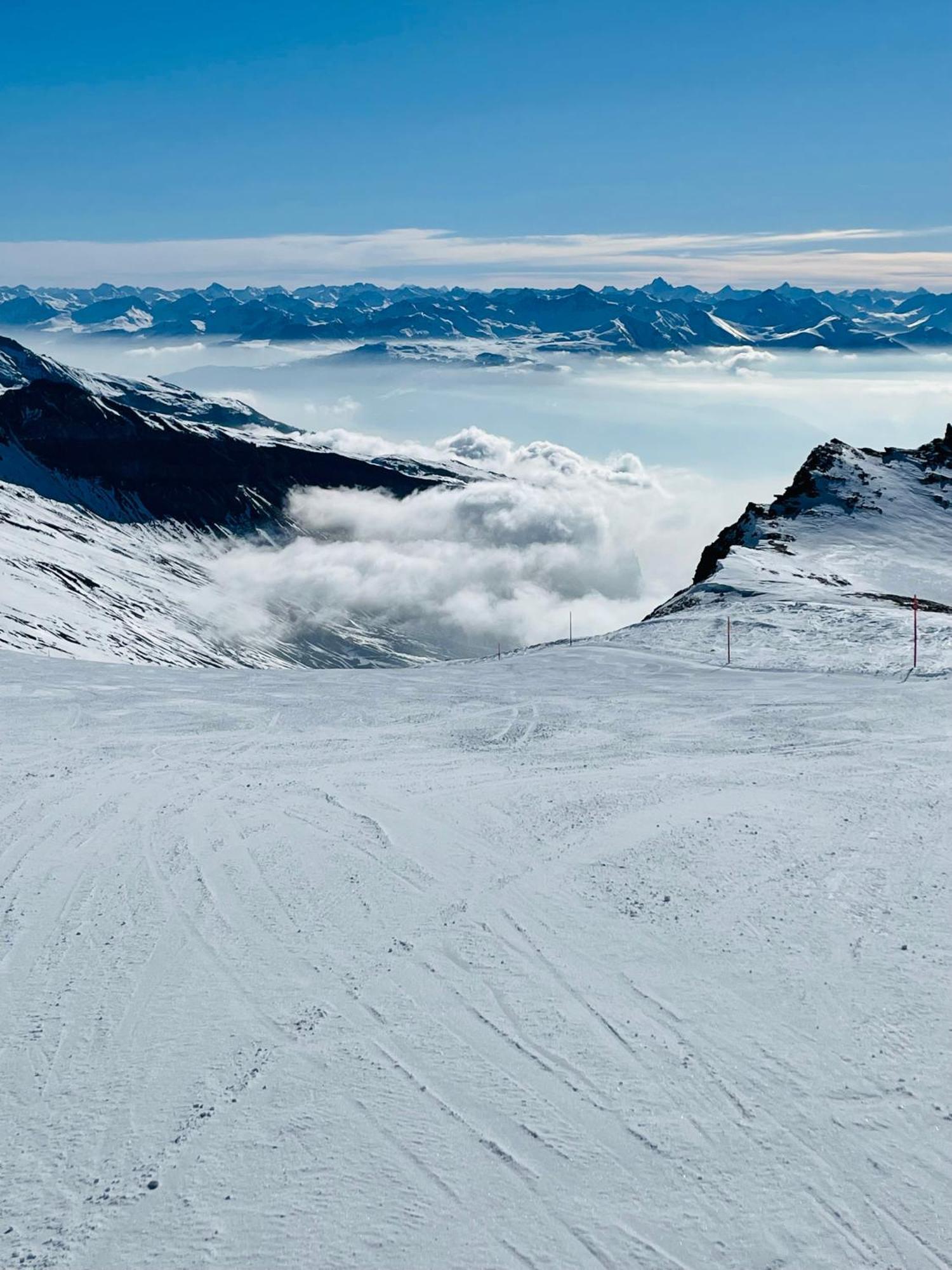 Ferienwohnung 3,5 Zimmer Direkt An Ski- Und Bikepiste فيلمز المظهر الخارجي الصورة